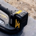 GRABO PRO DEWALT.jpg