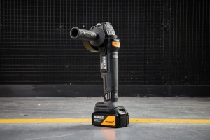 DCG45MP2T DEWALT Dewalt MCLAREN 18V XR Grinder - 2x 5Ah